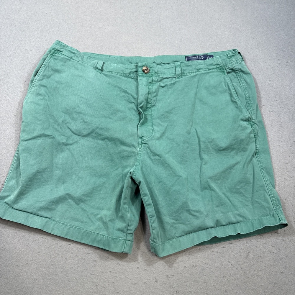 Vineyard Vines Men's 36 Club Short 8" Cotton Kelly Green Chino